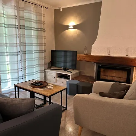 6 Pers Avec Parc - Piscine - Pool House - Calme - * Mejannes-le-Clap