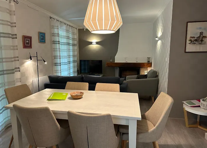 6 Pers Avec Parc - Piscine - Pool House - Calme - *