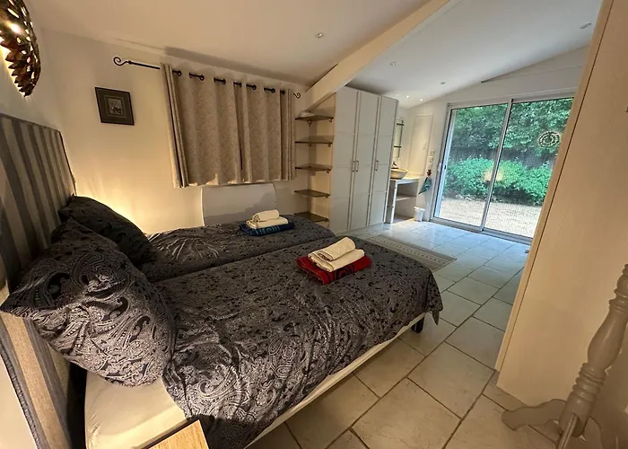 6 Pers Avec Parc - Piscine - Pool House - Calme - * Méjannes-le-Clap